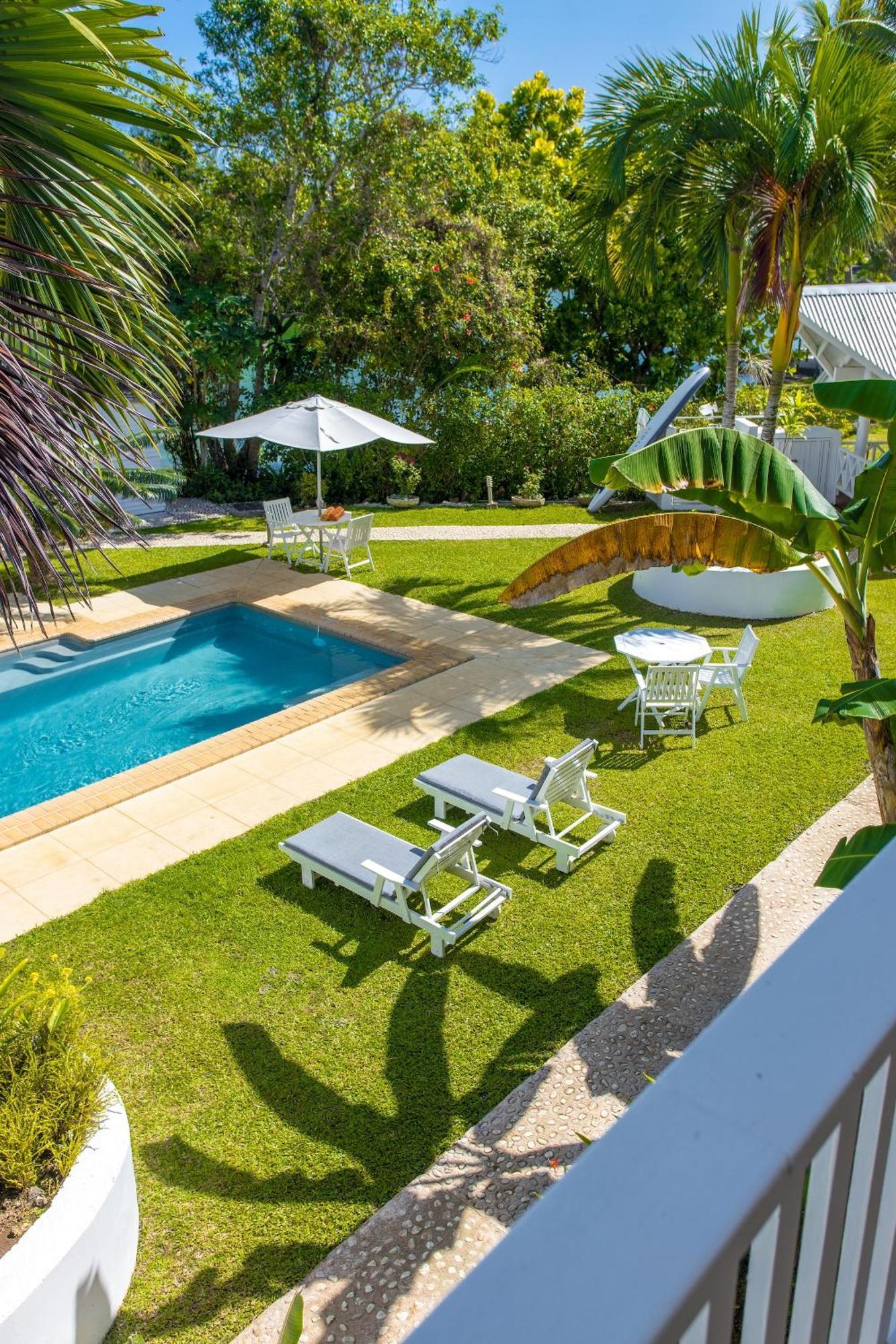 Tropicana Lagoon Apartments Port Vila Ngoại thất bức ảnh