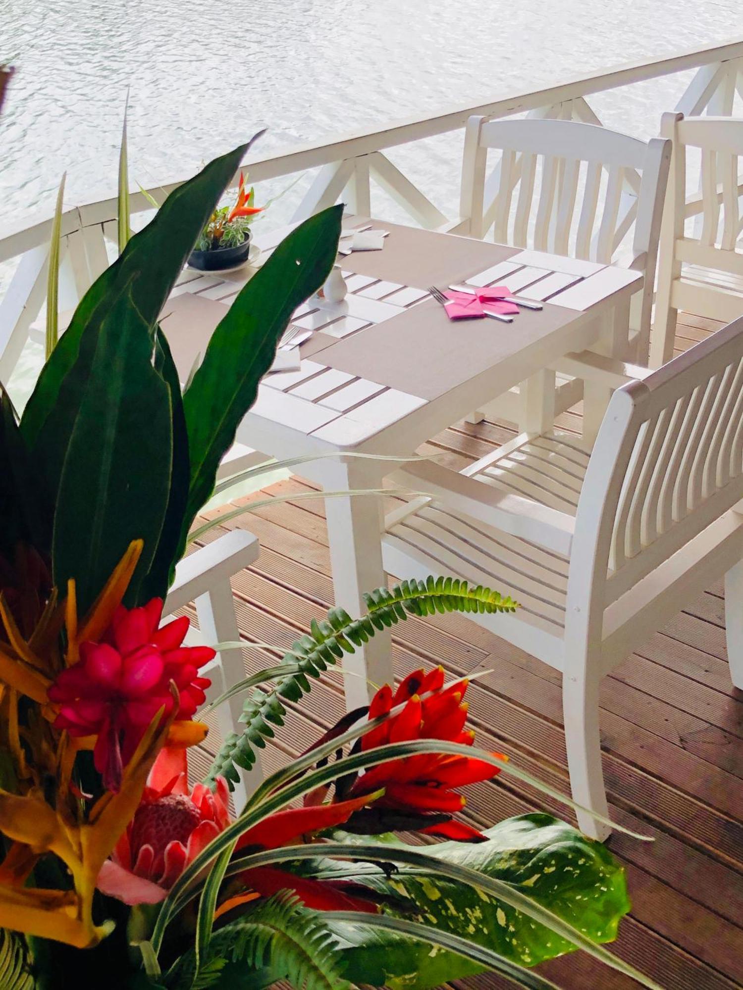 Tropicana Lagoon Apartments Port Vila Ngoại thất bức ảnh