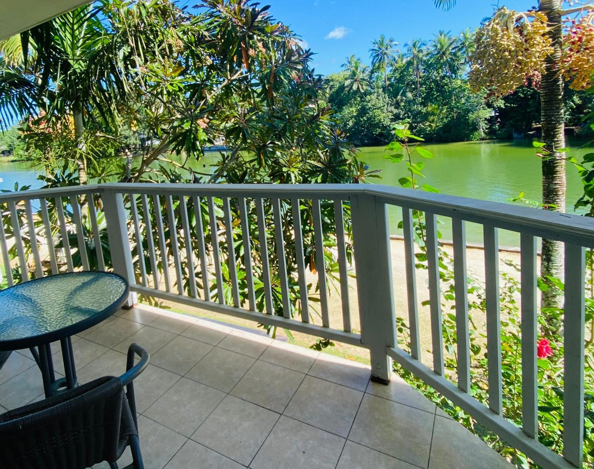 Tropicana Lagoon Apartments Port Vila Ngoại thất bức ảnh